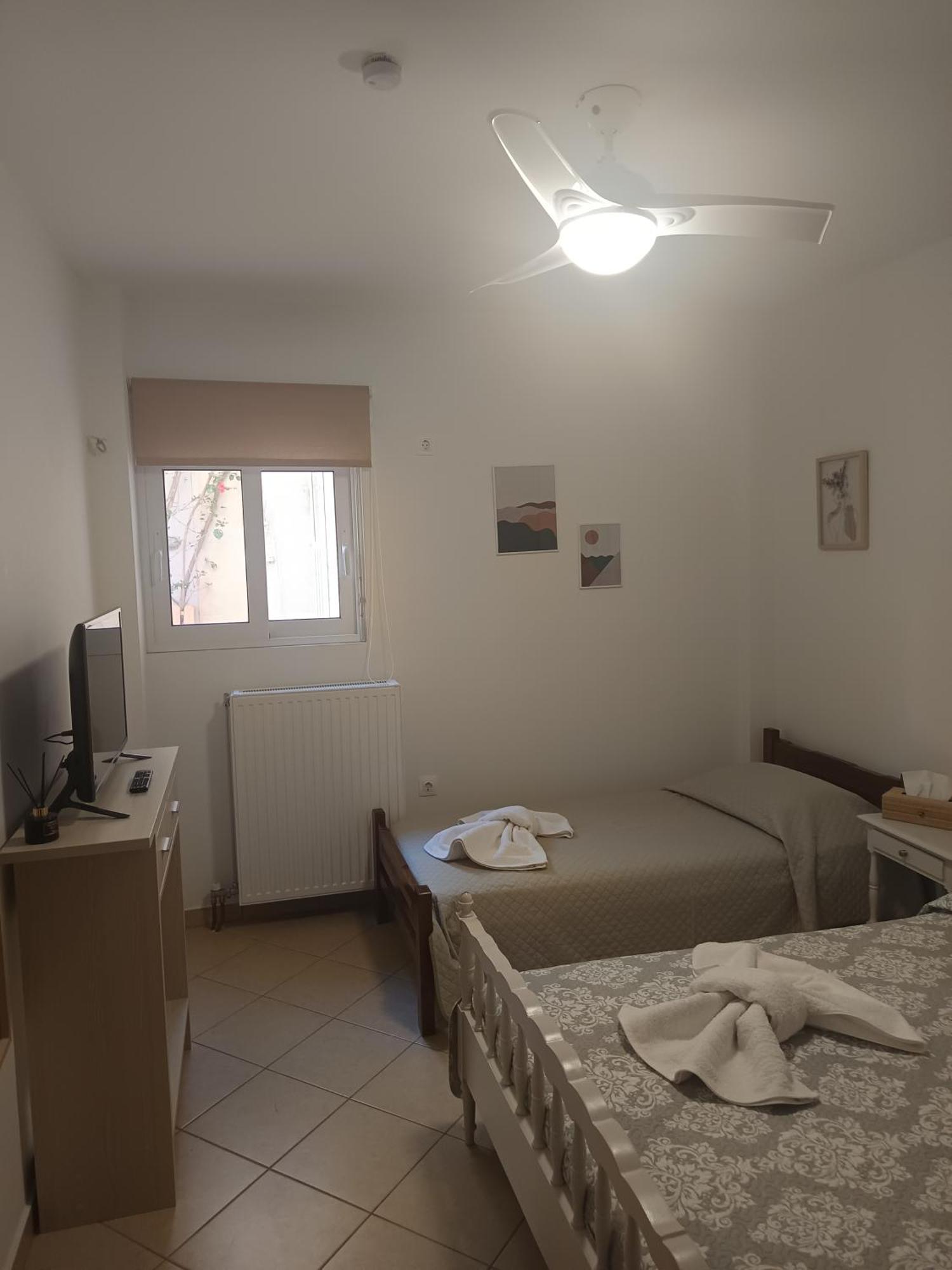 Ferienwohnung Airport Anasta Casa Artemida  Exterior foto